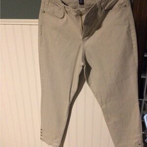 *retiring* beige dress pant, cute rivet on cuff
